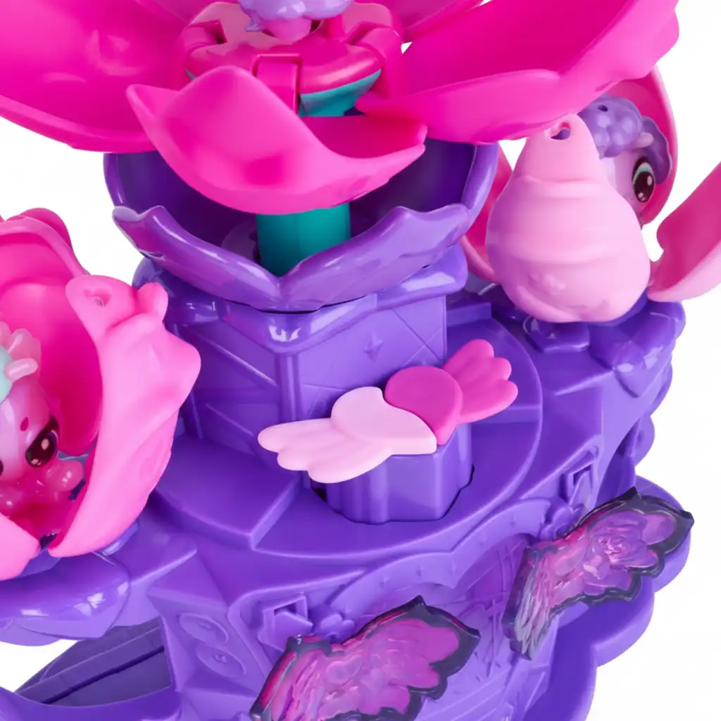 Udvid din samling med unikke figurer fra den eksklusive Flower Fest-udgave.